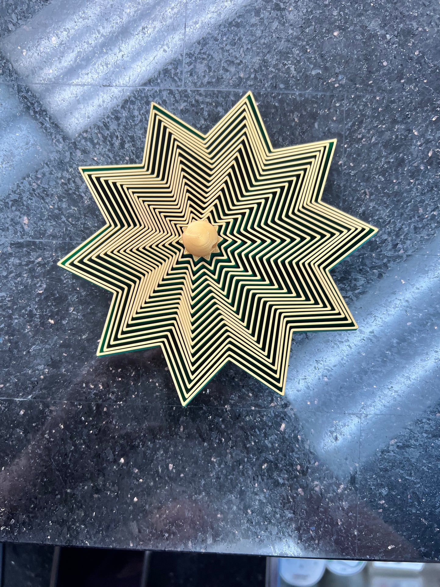 3-D Printed Collapsing Christmas Tree