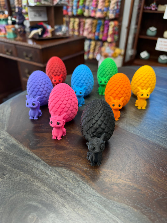 3-D Printed Dragon Egg w/ Dragon